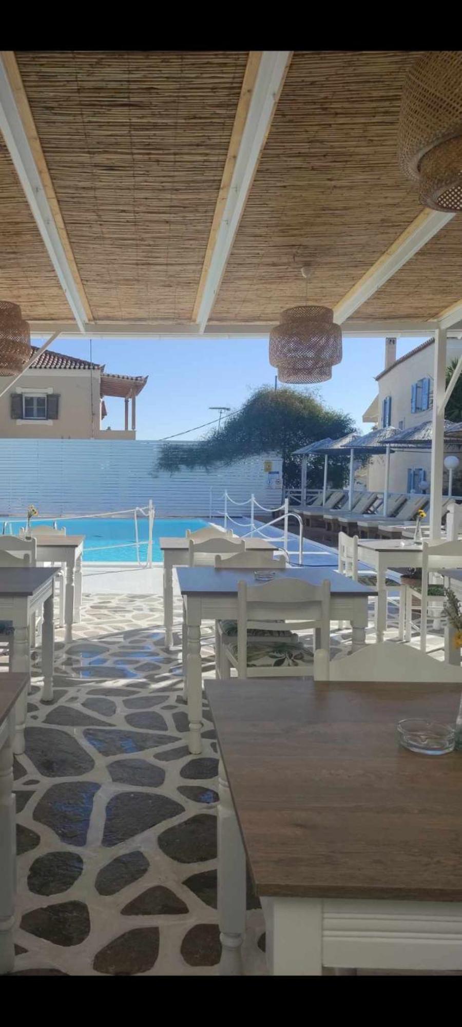 Bay'S Lejlighedshotel Spétses Eksteriør billede